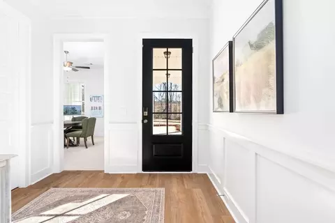 Entry Way - 2058 Shadow Bend Ln, Auburn, AL 36830 photo 2 of 2