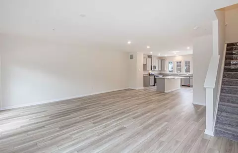 Living - 4129 Tuller Rd, Dublin, OH 43017 photo 2 of 2