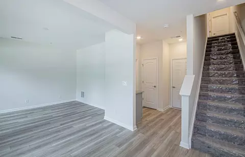 Entry Way - 4129 Tuller Rd, Dublin, OH 43017 photo 1 of 3