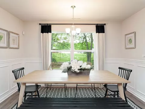 Dining - 35 Overland Pass, Arab, AL 35016 photo 2 of 3