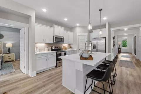 Entry Way - 35 Overland Pass, Arab, AL 35016 photo 5 of 7