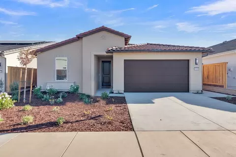 3718 Rhone Rd, Paso Robles, CA 93446