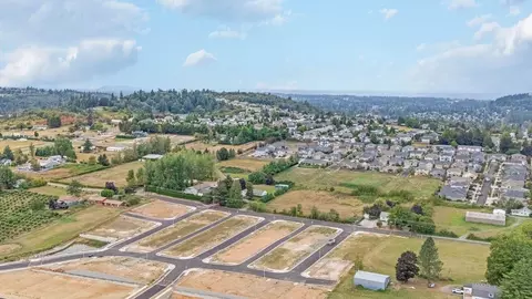 View/Area - 3409 SW Thomas Ave, Gresham, OR 97080 photo 1 of 3