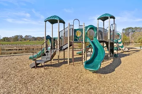 View/Area - 7 Nuttall Ave, Simpsonville, SC 29681 photo 4 of 8