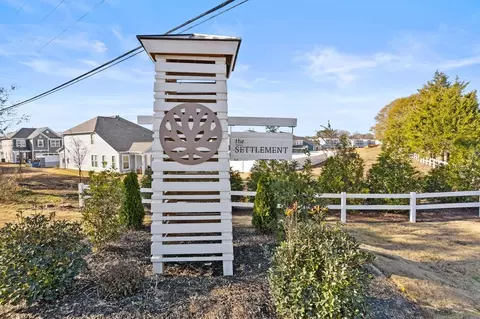 View/Area - 7 Nuttall Ave, Simpsonville, SC 29681 photo 2 of 8