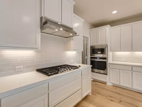 Kitchen - 2101 Baxter Rd, Celina, TX 75009 photo 2 of 6
