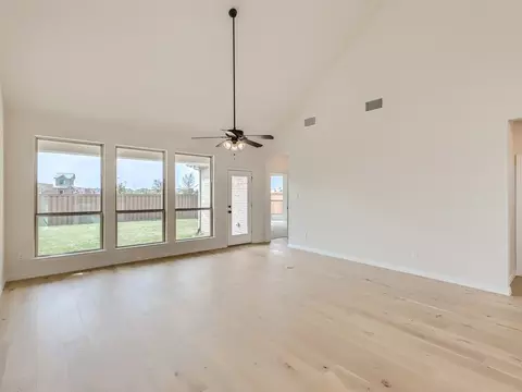 Living - 2101 Baxter Rd, Celina, TX 75009 photo 1 of 7