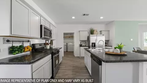Kitchen - 413 Alder Chase Dr, Hockley, TX 77447 photo 3 of 6