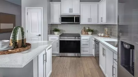 Kitchen - 2089 Cyclone Dr, Manteca, CA 95336 photo 2 of 8