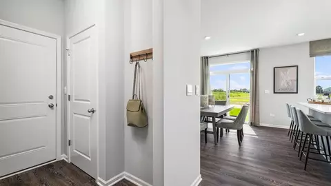 Entry Way - 14845 S Starflower Cir, Plainfield, IL 60544 photo 2 of 8