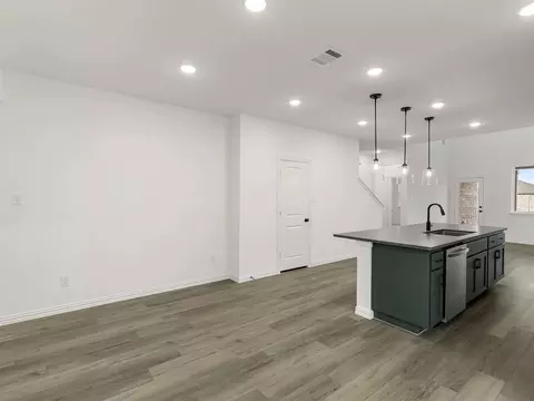 Kitchen - 3993 Olin Way, Celina, TX 75009 photo 4 of 4