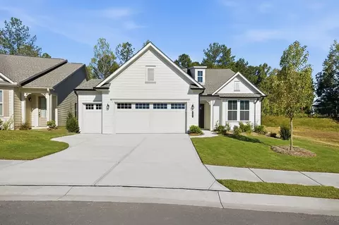566 Geneva Way, Hoschton, GA 30548