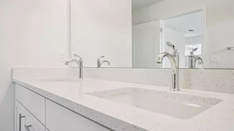 Bath - 1772 Satilla Ave, Saint Cloud, FL 34771 photo 1 of 5