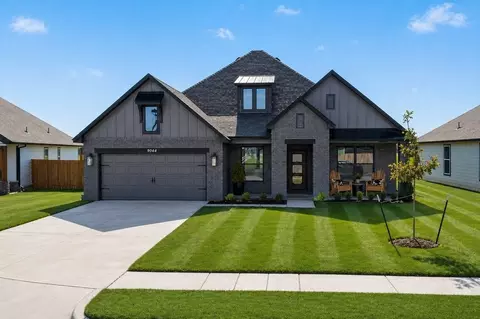 9044 E 163rd St S, Bixby, OK 74008