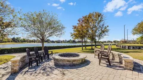 View/Area - 8595 Hempstead Way, Mount Dora, FL 32757 photo 9 of 10
