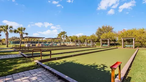 View/Area - 8595 Hempstead Way, Mount Dora, FL 32757 photo 3 of 10