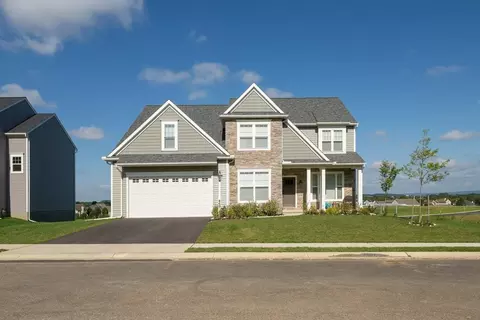368 Reserve Ln, Mechanicsburg, PA 17050