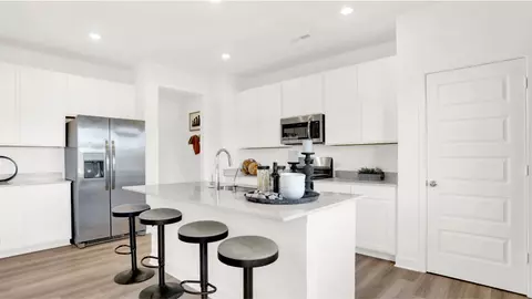 8414 Honorable Dr, Indianapolis, IN 46239