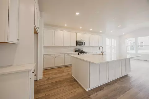 Kitchen - 3033 N Summer Wood Dr, Cedar Fort, UT 84013 photo 1 of 3