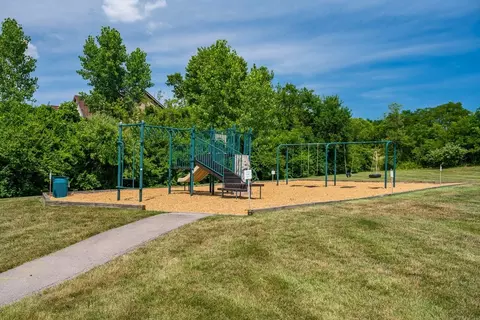 Other - 5469 Sheldon Close, Middletown, OH 45005 photo 33 of 38