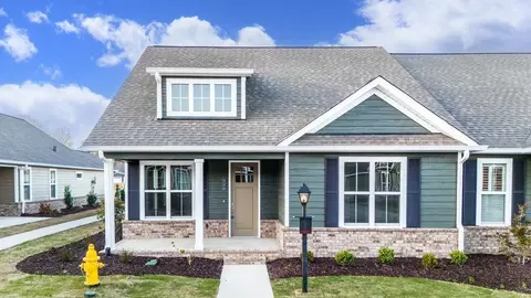 Exterior - 370 Kempton Ln, Dalton, GA 30721 photo 12 of 16