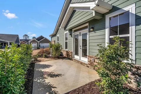 Exterior - 370 Kempton Ln, Dalton, GA 30721 photo 8 of 16