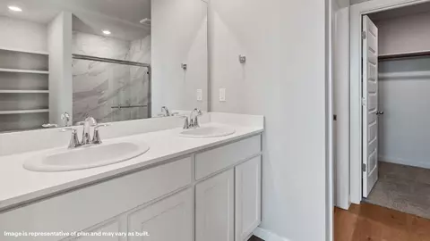 Bath - 3402 N 37th Pl, Broken Arrow, OK 74014 photo 1 of 2
