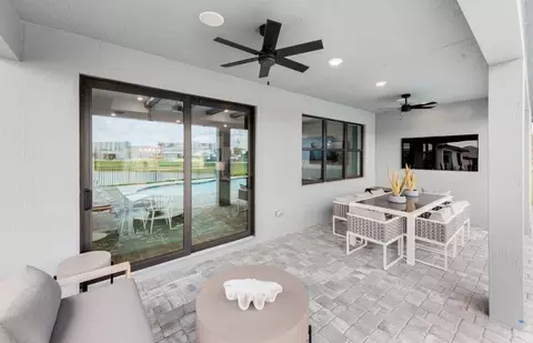 26061 Seastone Dr, Englewood, FL 34223