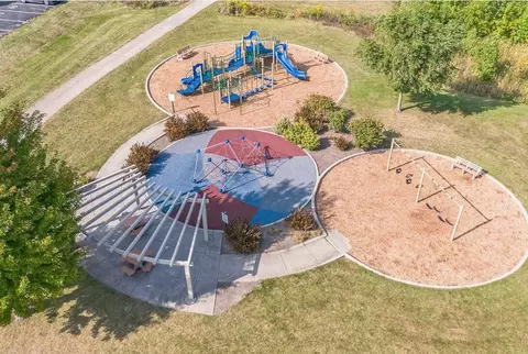 View/Area - 444 E Cloverlane, Sycamore, IL 60178 photo 1 of 1
