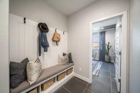 Entry Way - 7931 E Renata Ave, Mesa, AZ 85212 photo 1 of 8