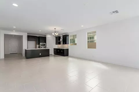 Living - 7931 E Renata Ave, Mesa, AZ 85212 photo 3 of 4