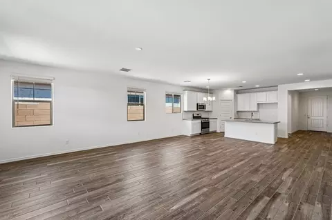 Living - 7931 E Renata Ave, Mesa, AZ 85212 photo 2 of 3