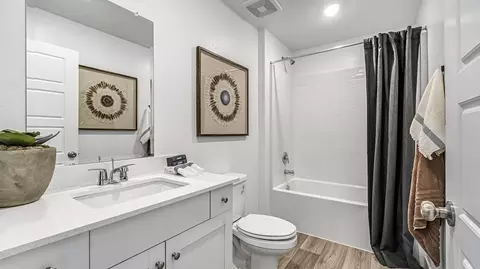 Bath - Lovers Ln & Cherry Ave., Visalia, CA 93292 photo 1 of 2