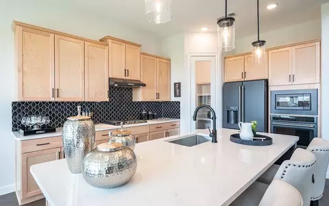 Kitchen - 16708 Flatlands Way, Celina, TX 75009 photo 2 of 15