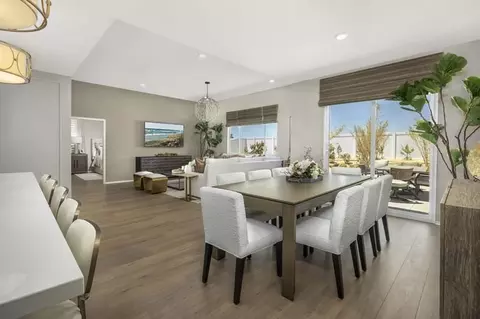 Dining - 1561 E Holguin St, Lancaster, CA 93535 photo 1 of 1