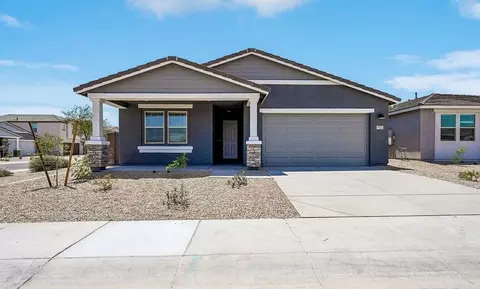 9521 Tamarisk Ave, Tolleson, AZ 85353