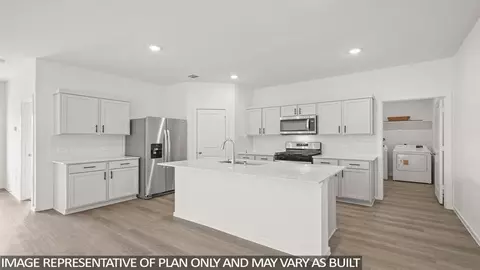 Kitchen - 120 Sunrise Trl, Dayton, TX 77535 photo 1 of 5