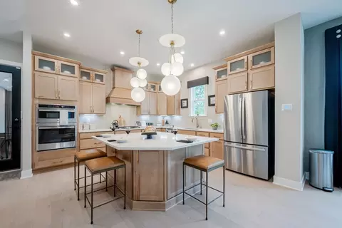 Kitchen - 105 Encore Park Bnd, Powell, OH 43065 photo 1 of 14