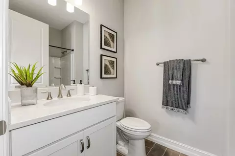 Bath - 5156 NW 41st Loop, Ocala, FL 34482 photo 3 of 4