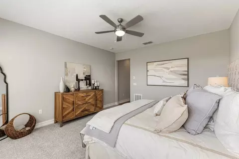 Bedroom - 5156 NW 41st Loop, Ocala, FL 34482 photo 2 of 4