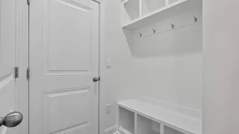 Entry Way - 19 E Fire Opal Ct, Clayton, NC 27520 photo 2 of 3