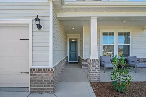 Exterior - 3017 Spain Ln, Conway, SC 29527 photo 6 of 10