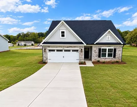 5166 Paramount Rd #1061, Pfafftown, NC 27040