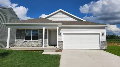 5119 169th St, Urbandale, IA 50323