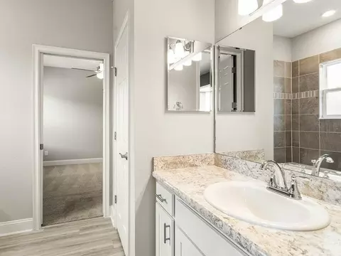 Bath - 5850 Piney Shrub Pl, Saint Cloud, FL 34771 photo 2 of 7