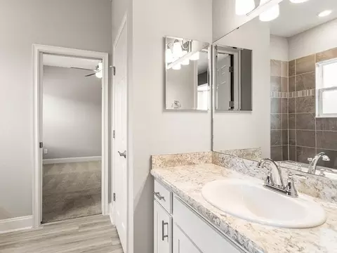 Bath - 5850 Piney Shrub Pl, Saint Cloud, FL 34771 photo 2 of 7