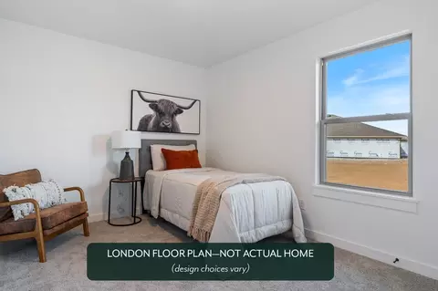 Bedroom - 3917 Eureka Dr, Norman, OK 73069 photo 4 of 5
