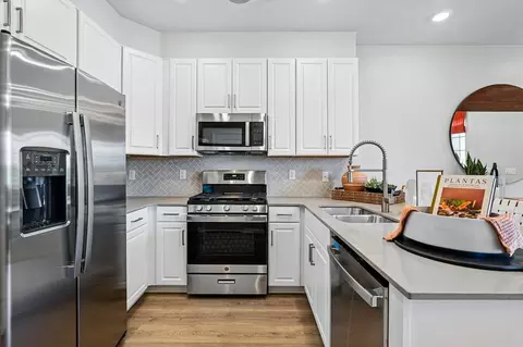 Kitchen - 14885 Arbor Blvd W, Thornton, CO 80602 photo 2 of 2
