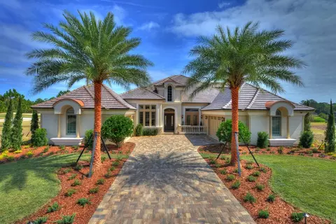 Exterior - 100 Plantation Bay Dr, Ormond Beach, FL 32174 photo 3 of 9