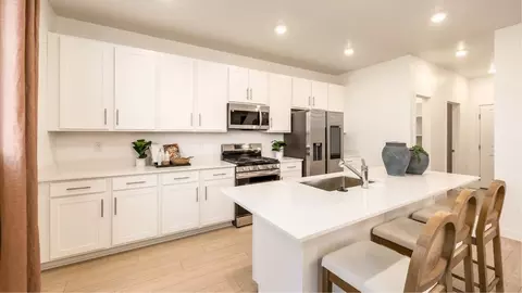 Kitchen - 1582 E Starling Ln, Eagle Mountain, UT 84005 photo 1 of 3